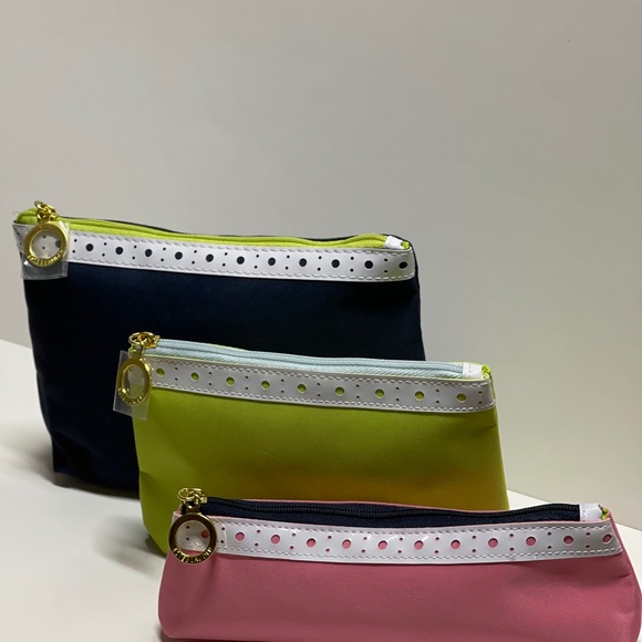 🆕 3 Estée Lauder Cosmetic Bags Blue,Green & Pink - Picture 4 of 16